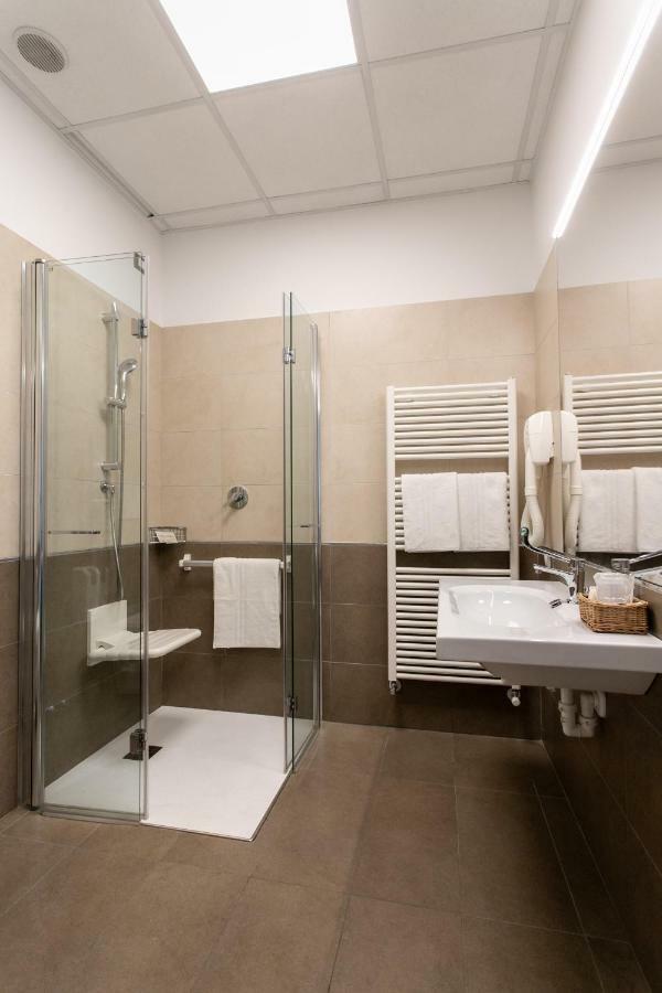 Hotel Venezia E La 3*